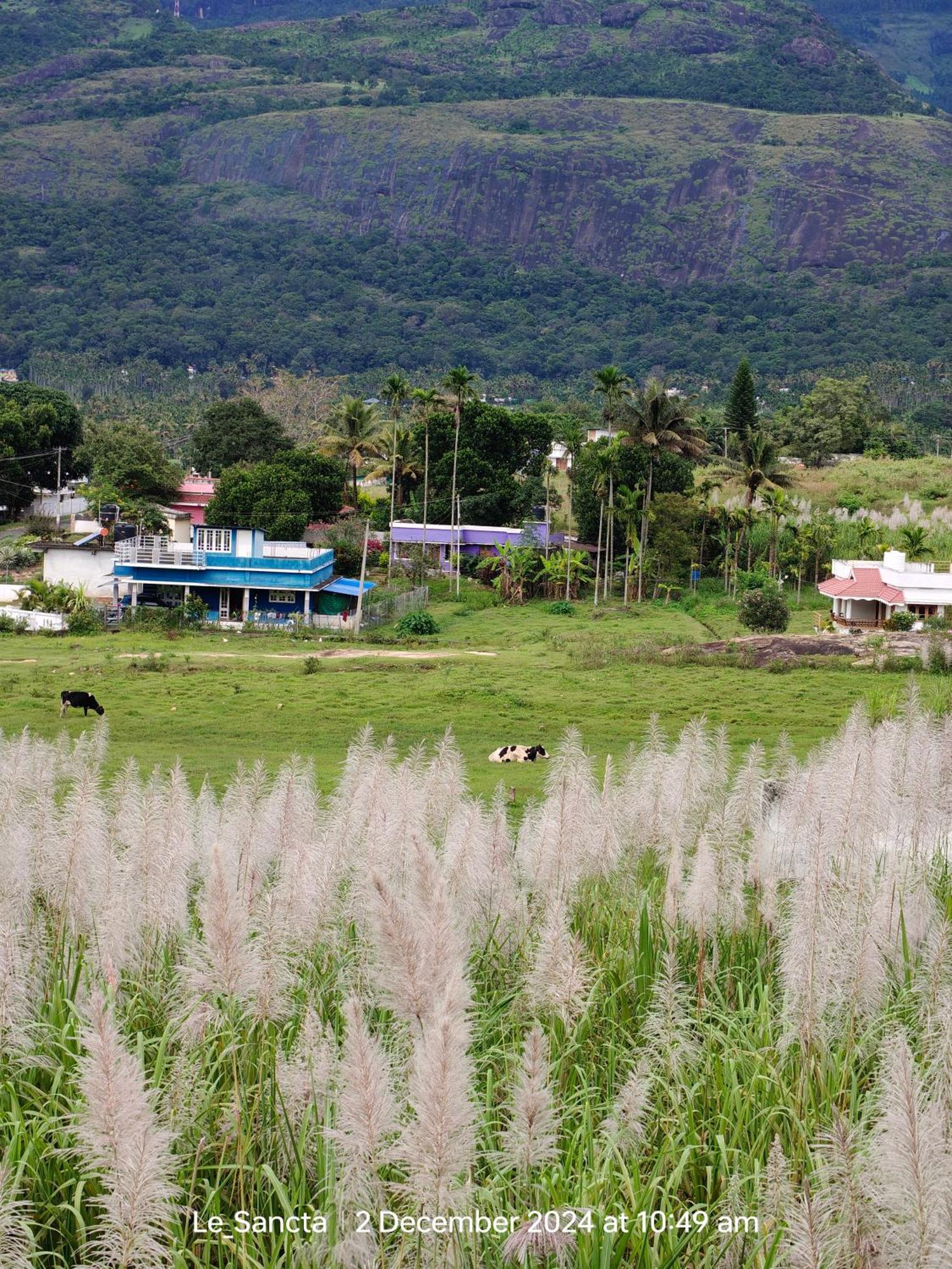 Le Sancta Homestay Maraiyūr Exterior foto
